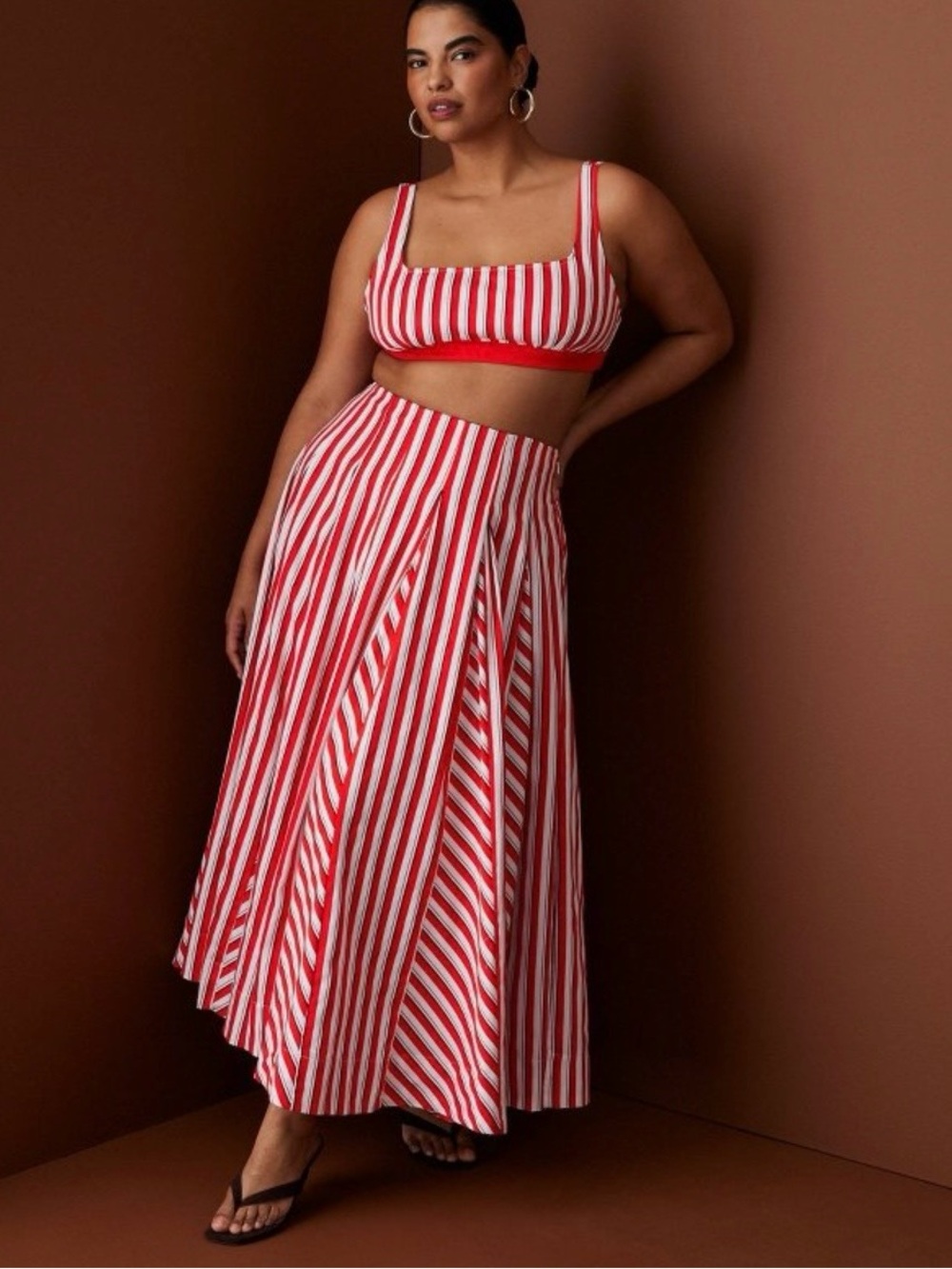 Red Pleated Poplin Striped
Midi Skirt - Rosie Assoulin x
Target size 10 NWT